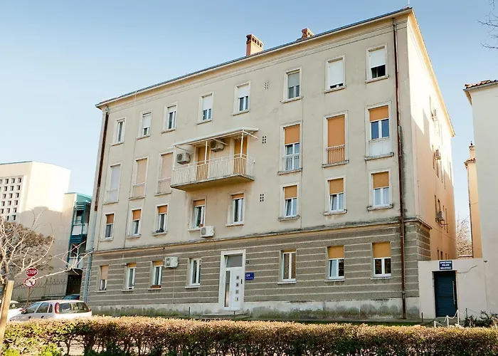 Apartment Mila *